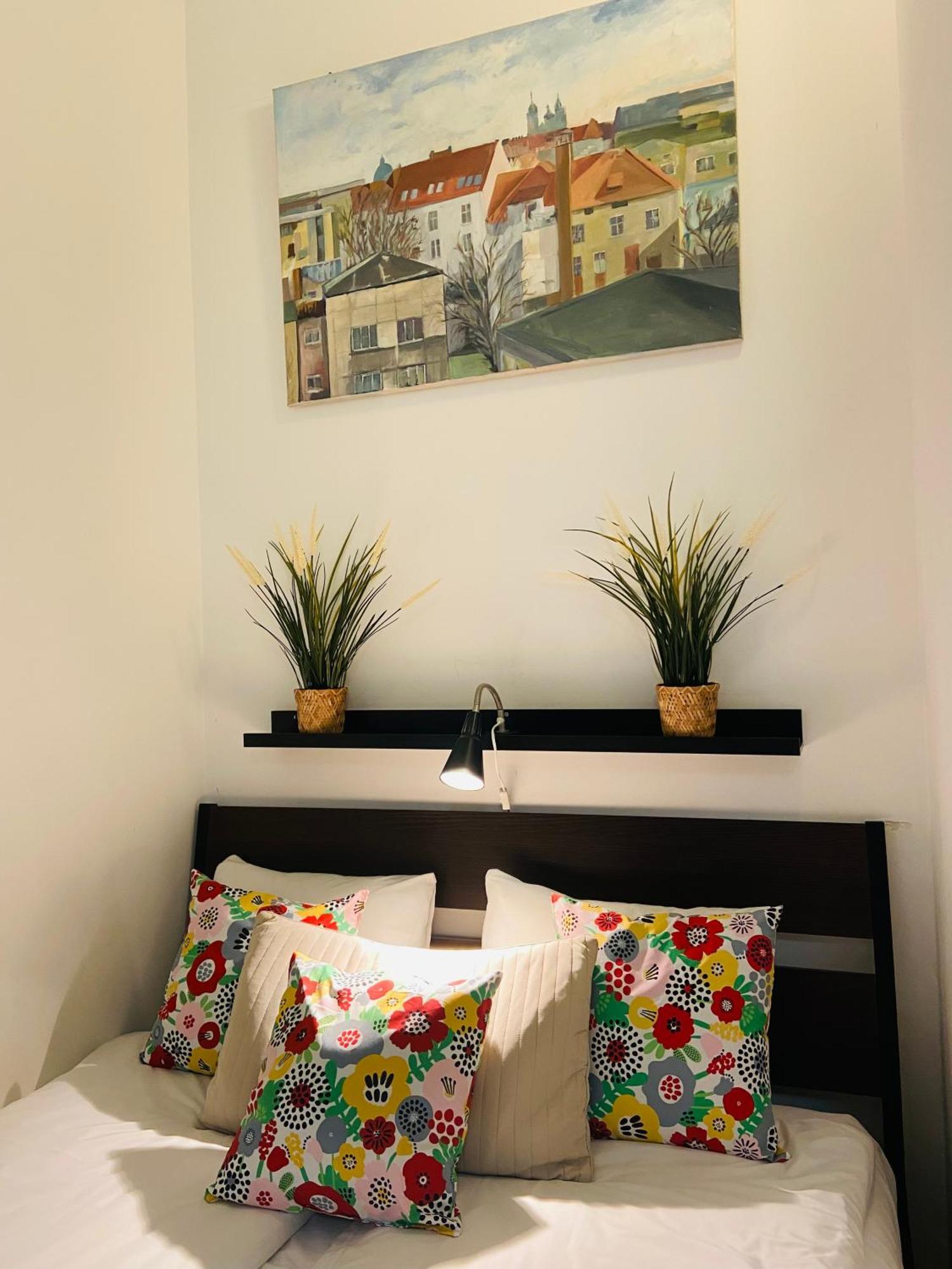 Krakow Apartments & Rooms ภายนอก รูปภาพ