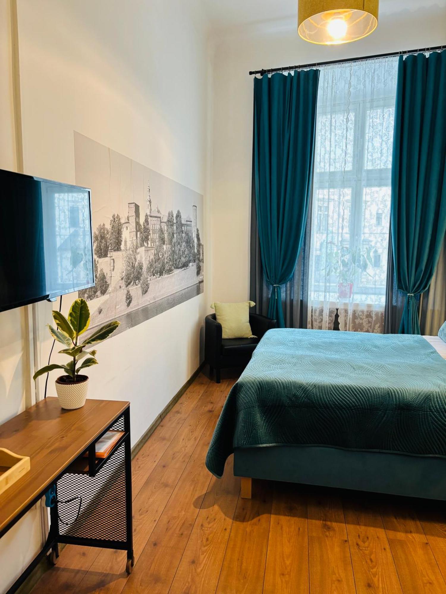 Krakow Apartments & Rooms ภายนอก รูปภาพ